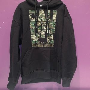 Like new Men’s hoodie.